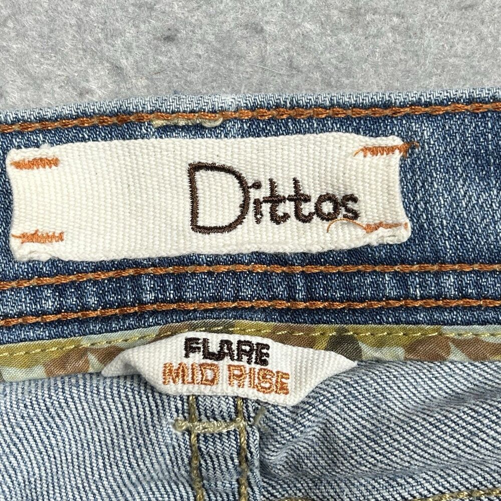 Vintage Dittos Women's Size 25 Flare Mid Rise Medium Wash Stretch Jeans Denim - Picture 11 of 13